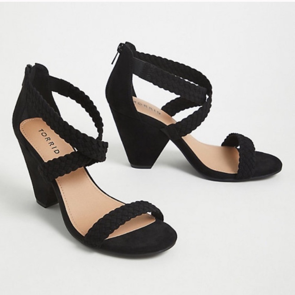Braided Strap Pumps